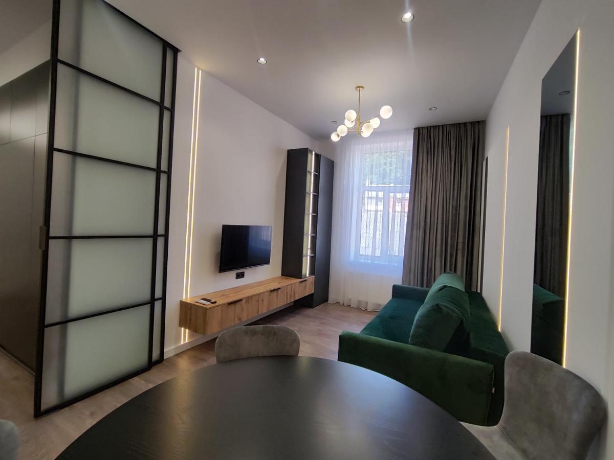 "M&D Apartmentslviv" Old City Pylnykarska,4 6Person Exteriör bild